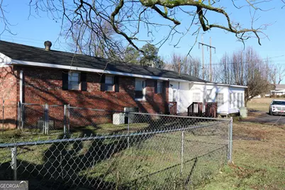 640 Gholston Street, Comer, GA 30629 - Photo 5