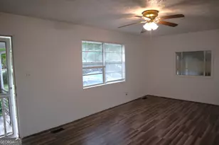 640 Gholston St, Comer, GA 30629 - Photo 37
