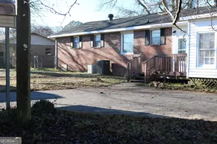 640 Gholston St, Comer, GA 30629 - Photo 3