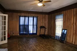 640 Gholston St, Comer, GA 30629 - Photo 15
