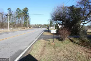 640 Gholston St, Comer, GA 30629 - Photo 33