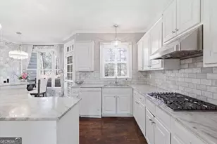 9130 Woodleaf Dr, Jonesboro, GA 30236 - Photo 13