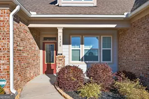 6928 Manchester Dr, Flowery Branch, GA 30542 - Photo 3