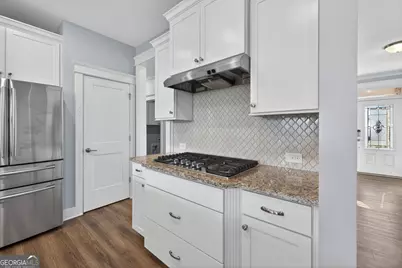 6928 Manchester Drive, Flowery Branch, GA 30542 - Photo 13