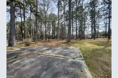 279 Timberland Trail, Riverdale, GA 30274 - Photo 11