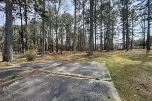 279 Timberland Trail, Riverdale, GA 30274 - Photo 11