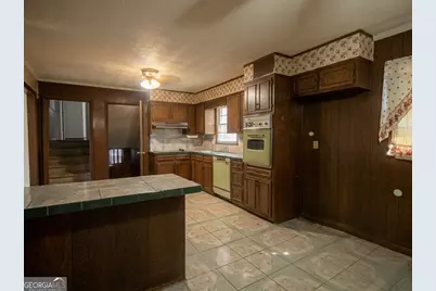 279 Timberland Trail, Riverdale, GA 30274 - Photo 5