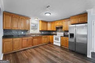 9021 Hurst Ct, Jonesboro, GA 30238 - Photo 19