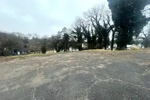 113 E Main St SW, Rome, GA 30161 - Photo 1