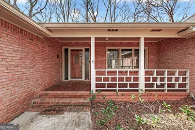 8215 Greens Court, Jonesboro, GA 30236 - Photo 3