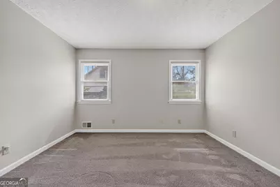 8215 Greens Court, Jonesboro, GA 30236 - Photo 33