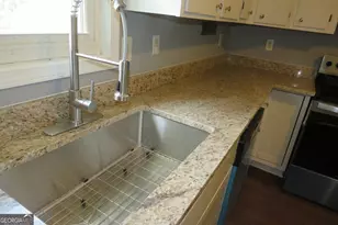 1105 Hampton Rd, Hampton, GA 30228 - Photo 17