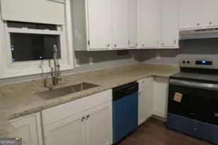 1105 Hampton Rd, Hampton, GA 30228 - Photo 5