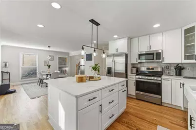 3880 W Cooper Lake Drive SE, Smyrna, GA 30082 - Photo 33