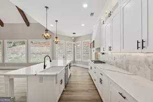 6029 Wellington Ave, Gainesville, GA 30506 - Photo 9