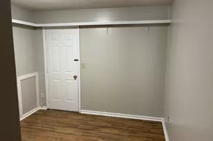 421 W King Ave, Kingsland, GA 31548 - Photo 7