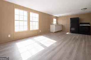 145 Park Ave SE, Milledgeville, GA 31061 - Photo 3