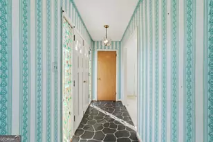 86 Camellia Ave, Savannah, GA 31408 - Photo 7