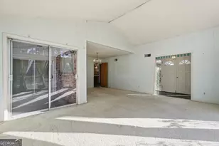 86 Camellia Ave, Savannah, GA 31408 - Photo 9