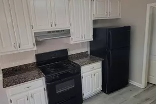 10119 Commons Way, Jonesboro, GA 30238 - Photo 9