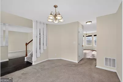 5745 Walter Trail, Stone Mountain, GA 30087 - Photo 5