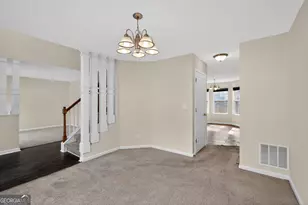 5745 Walter Trail, Stone Mountain, GA 30087 - Photo 5