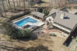 206 Williamsburg Cir, McDonough, GA 30253 - Photo 3