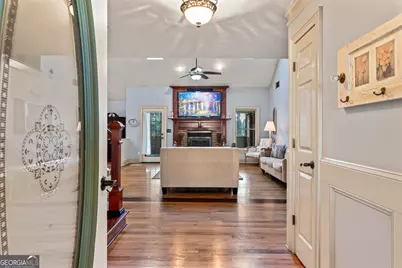 206 Williamsburg Circle, McDonough, GA 30253 - Photo 9