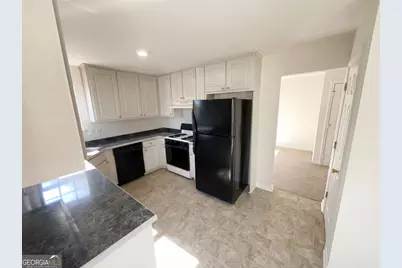 4037 Meadow Glen Way # 2, Fairburn, GA 30213 - Photo 9