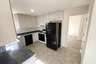 4037 Meadow Glen Way, Fairburn, GA 30213 - Photo 9