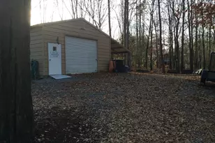 337 Lake Front Rd, Canon, GA 30520 - Photo 3