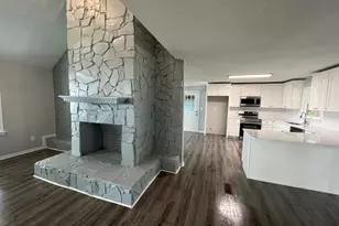 1435 E Lake Dr, Screven, GA 31560 - Photo 7