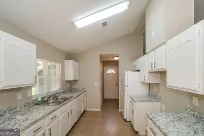 6373 Valley Dale Drive, Riverdale, GA 30274 - Photo 5