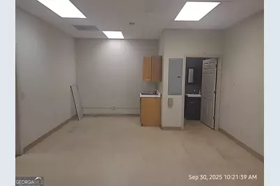 1022 Hillcrest Parkway #SUITE 102, Dublin, GA 31021 - Photo 3