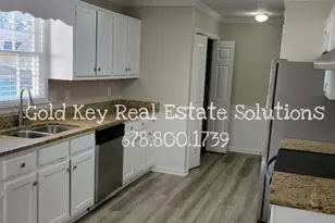 915 Burning Bush Dr, Loganville, GA 30052 - Photo 5