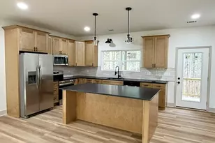 215 Briar Ridge Rd NW, Calhoun, GA 30701 - Photo 3