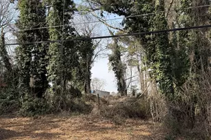 1651 S Indian Creek Dr, Stone Mountain, GA 30083 - Photo 1