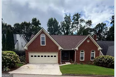 300 Shelli Lane, Roswell, GA 30075 - Photo 1