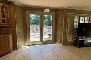 300 Shelli Ln, Roswell, GA 30075 - Photo 11