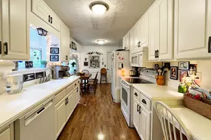 6832 Creekwood Dr, Douglasville, GA 30135 - Photo 17