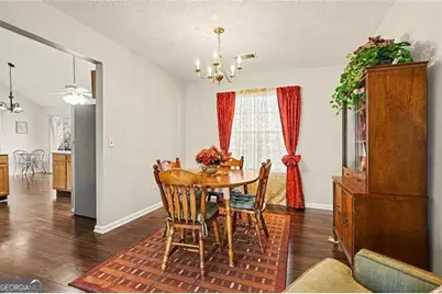 958 Redan Crescent Drive, Stone Mountain, GA 30088 - Photo 7