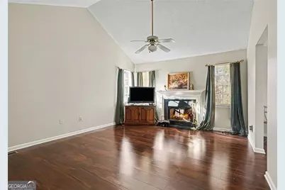 958 Redan Crescent Drive, Stone Mountain, GA 30088 - Photo 13