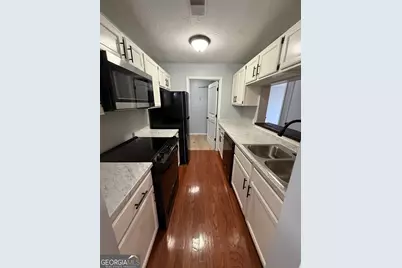 5516 Mountain Springs Circle, Stone Mountain, GA 30088 - Photo 7