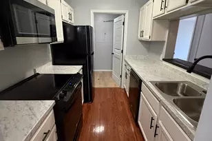 5516 Mountain Springs Cir, Stone Mountain, GA 30088 - Photo 7