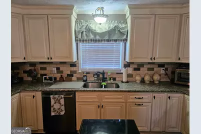 7271 Fawn Lane, Lithia Springs, GA 30122 - Photo 11