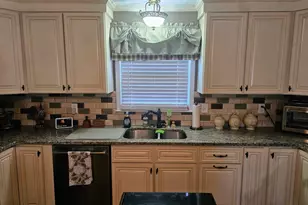 7271 Fawn Ln, Lithia Springs, GA 30122 - Photo 11