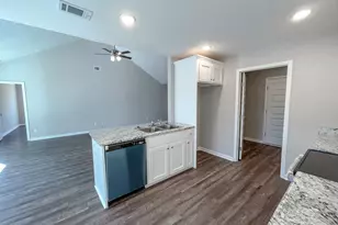 354 S Bridgeport Dr, Statesboro, GA 30461 - Photo 7