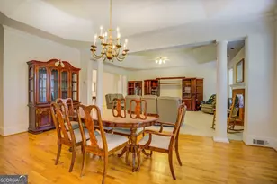 2910 Chesterfield Way SE, Conyers, GA 30013 - Photo 15