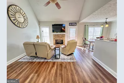 135 Copper Creek Drive, Lagrange, GA 30240 - Photo 7