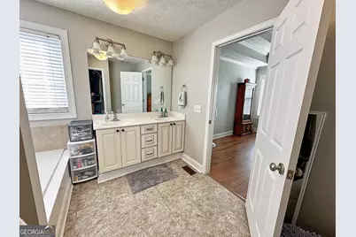 135 Copper Creek Drive, Lagrange, GA 30240 - Photo 17